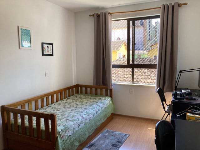 Apartamento 2 quartos e 3 banheiros, à venda, no bairro Coronel Veiga em Petrópolis