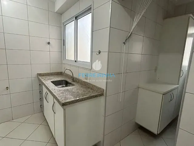 Apartamento 2 quartos e 2 banheiros, à venda, no bairro Jardim Apolo em São José dos Campos