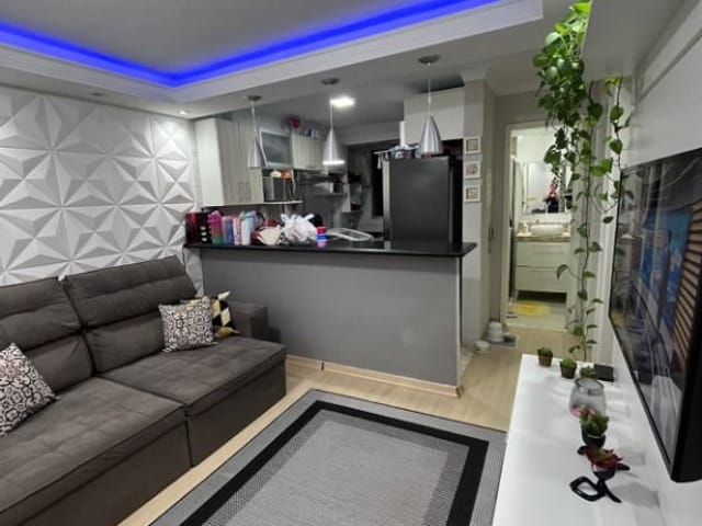 Apartamento com 48m² 2 quartos e 1 banheiro, à venda, no bairro Água Chata em Guarulhos