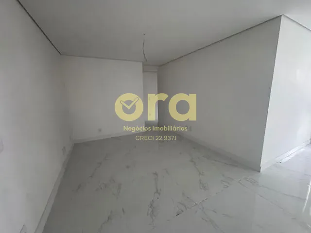 Apartamento com 162m² 3 quartos e 2 banheiros, à venda, no bairro Centro em Pelotas