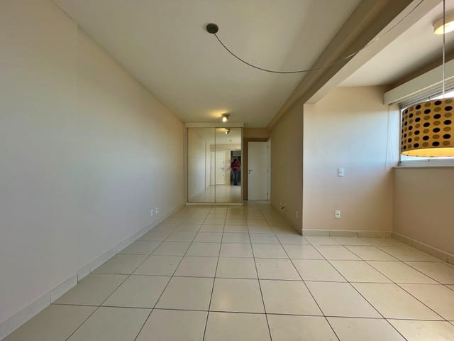 Foto do Apartamento - Apartamento para locação com 3 quartos (1 suíte) e duas vagas cobertas, Heliópolis, Belo Horizonte, MG | Deltalar Imóveis
