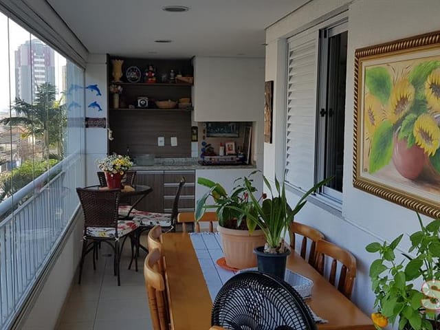Apartamento com 97m² 3 quartos e 2 banheiros, à venda, no bairro Vila Bertioga em São Paulo