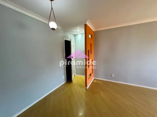 Apartamento com 10m² 2 quartos e 1 banheiro, para alugar, no bairro Santana em São José Dos Campos