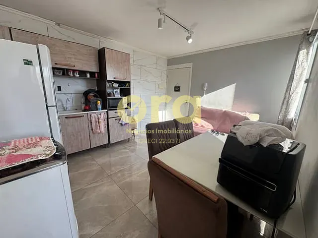 Apartamento com 61m² 2 quartos e 1 banheiro, à venda, no bairro Três Vendas em Pelotas