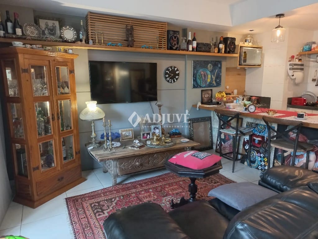 Apartamento à venda com 2 quartos, 70m² - Foto 7