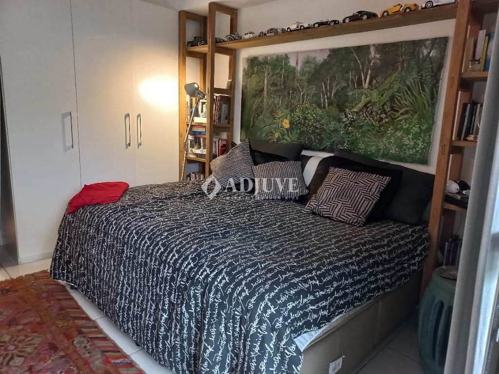 Apartamento à venda com 2 quartos, 70m² - Foto 9