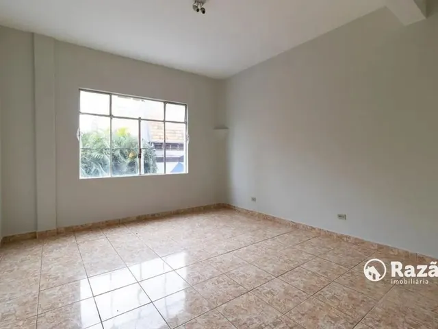 Apartamento 2 quartos e 2 banheiros, para alugar, no bairro São Francisco em Curitiba