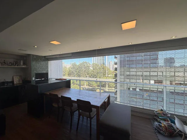Apartamento 3 quartos e 4 banheiros, à venda, no bairro Brooklin Paulista em São Paulo