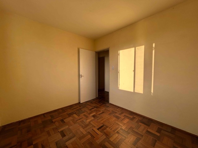 Apartamento 3 quartos e 1 banheiro, à venda, no bairro Centro em Pelotas