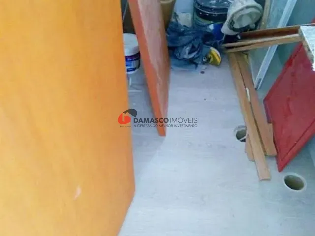 Apartamento 1 quarto e 1 banheiro, para alugar, no bairro Vila Junqueira em Santo André