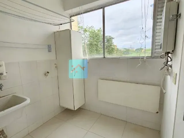 Apartamento com 96m² 3 quartos e 2 banheiros, para alugar, no bairro Jardim Aquárius em São José dos Campos