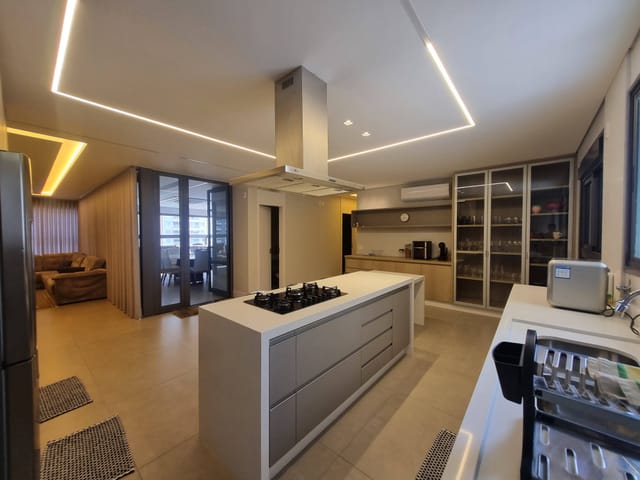 Apartamento com 368m² 3 quartos e 5 banheiros, para alugar, no bairro Gleba Palhano em Londrina