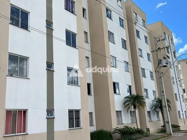 Apartamento com 52m² 2 quartos e 1 banheiro, à venda, no bairro Uvaranas em Ponta Grossa