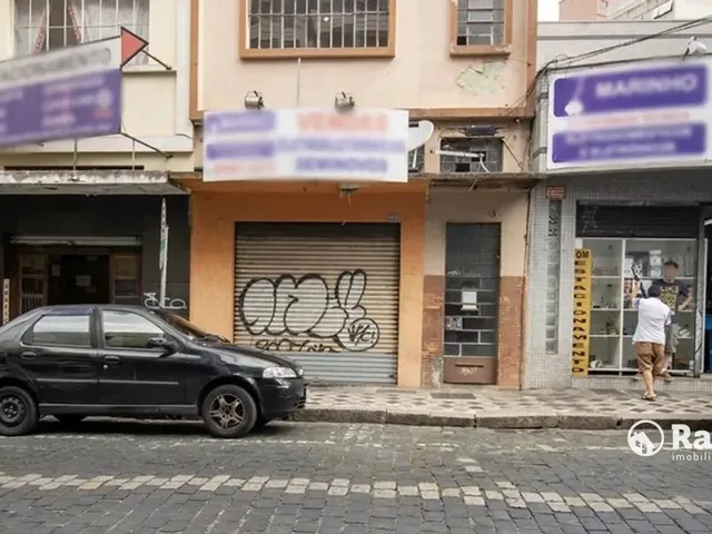 Apartamento 1 quarto e 1 banheiro, para alugar, no bairro Centro em Curitiba