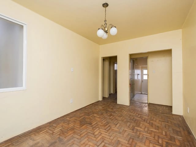 Apartamento com 60m² 2 quartos e 1 banheiro, à venda, no bairro Centro em Pelotas