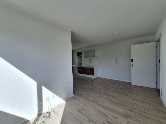 Apartamento com 47m² 2 quartos e 1 banheiro, à venda, no bairro Areal em Pelotas