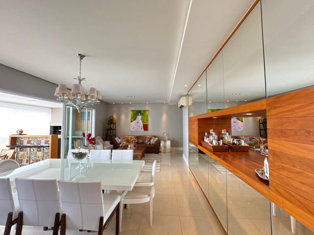 Apartamento 3 quartos e 5 banheiros, à venda, no bairro Gleba Palhano em Londrina