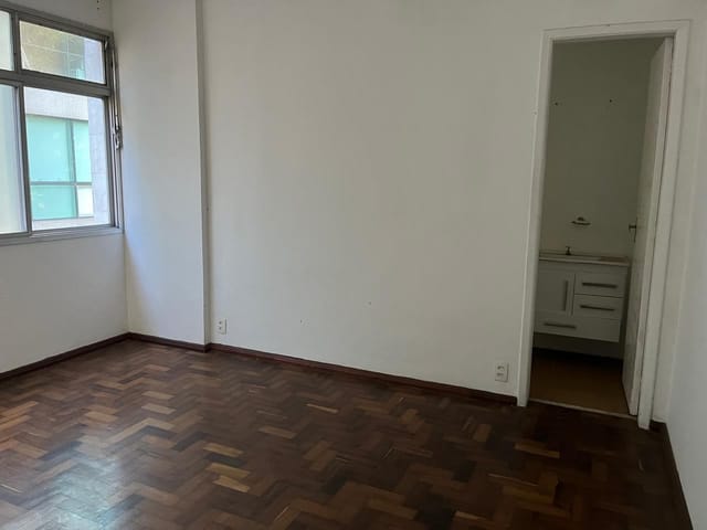 Apartamento 2 quartos e 1 banheiro, à venda, no bairro Centro em Petrópolis