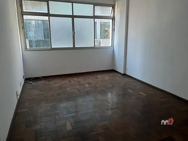 Apartamento 2 quartos e 1 banheiro, à venda, no bairro Centro em Petrópolis