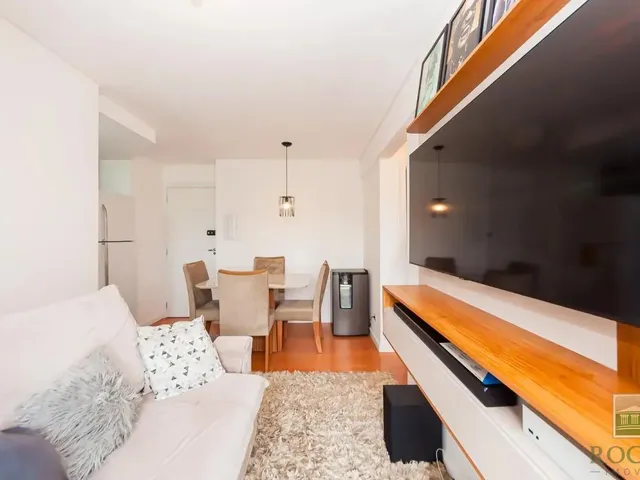 Apartamento 2 quartos e 2 banheiros, à venda, no bairro Tingui em Curitiba