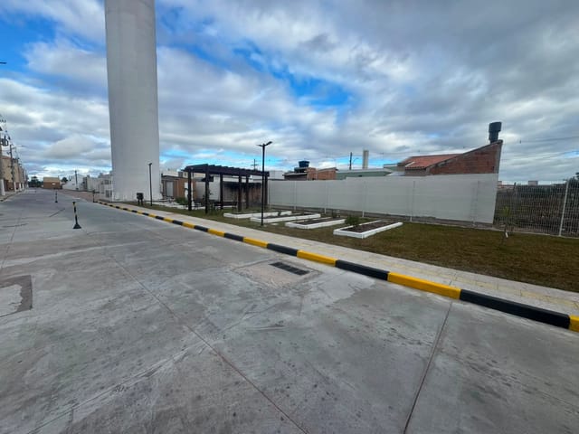 Apartamento com 55m² 2 quartos e 1 banheiro, à venda, no bairro Três Vendas em Pelotas