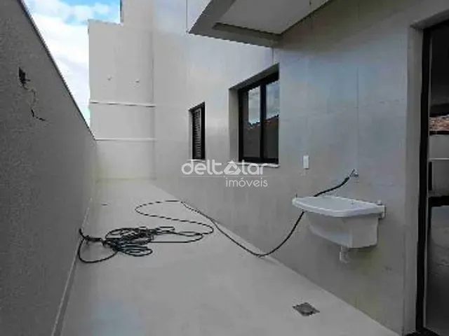 Apartamento com 110m² 3 quartos e 2 banheiros, à venda, no bairro Planalto em Belo Horizonte