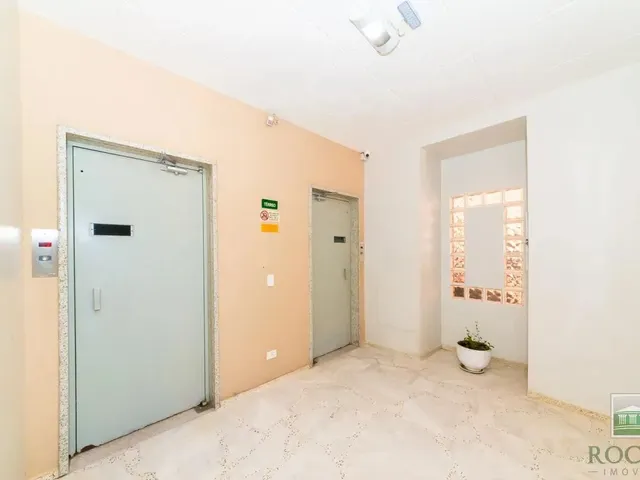 Apartamento para alugar, no bairro Centro Cívico em Curitiba