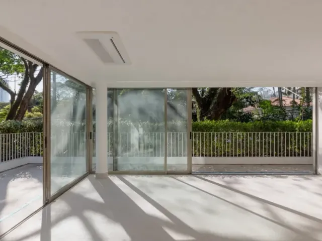 Apartamento 3 quartos e 5 banheiros, à venda ou para alugar, no bairro Jardim Europa em São Paulo