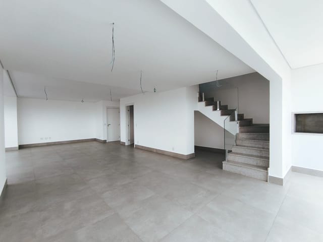 Apartamento com 296m² 3 quartos e 5 banheiros, à venda, no bairro Gleba Palhano em Londrina