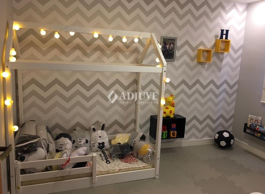 Apartamento à venda com 2 quartos, 76m² - Foto 4