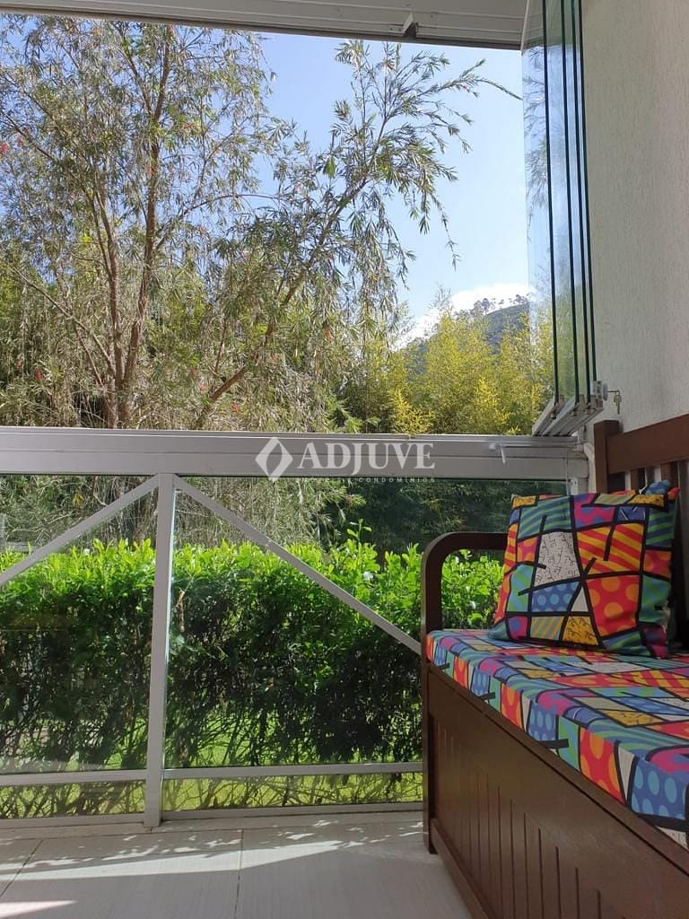Apartamento à venda com 2 quartos, 76m² - Foto 13
