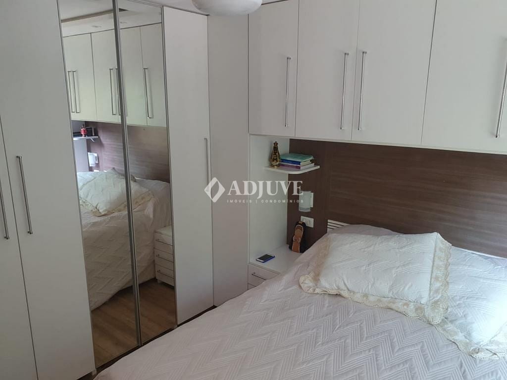 Apartamento à venda com 2 quartos, 76m² - Foto 20