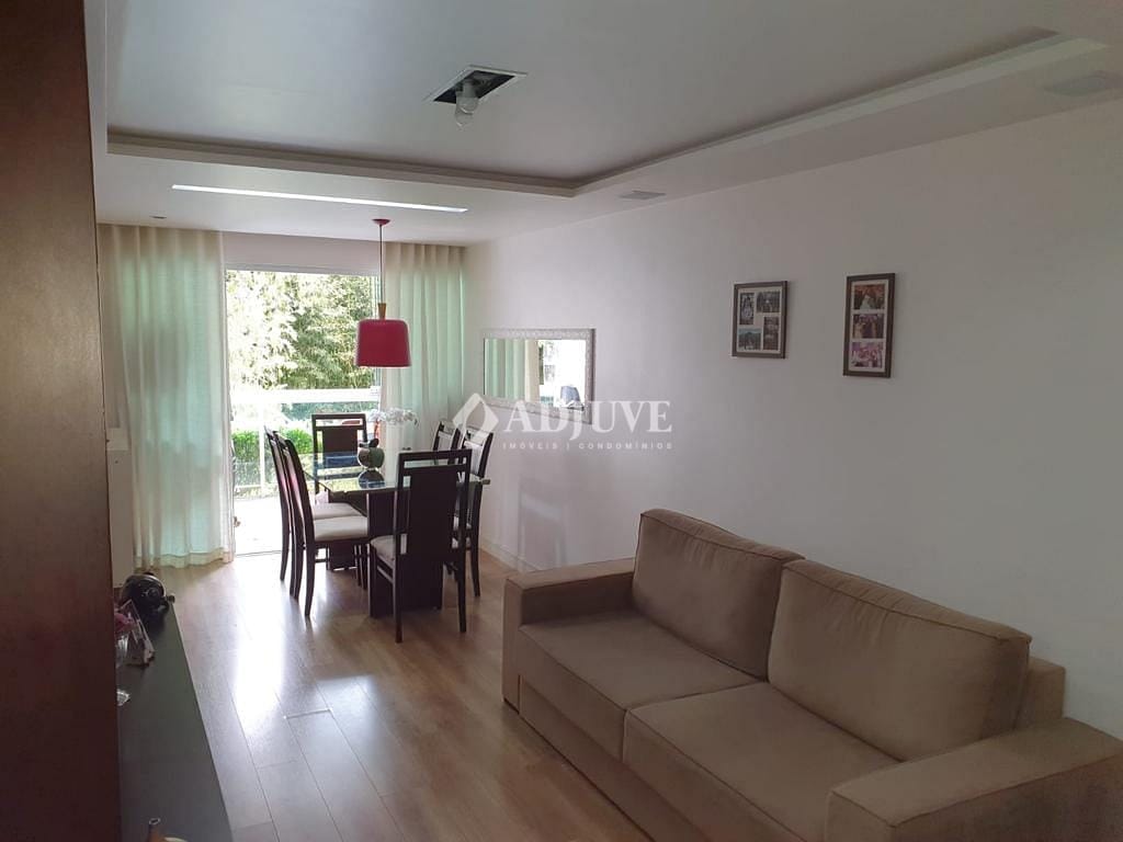 Apartamento à venda com 2 quartos, 76m² - Foto 1
