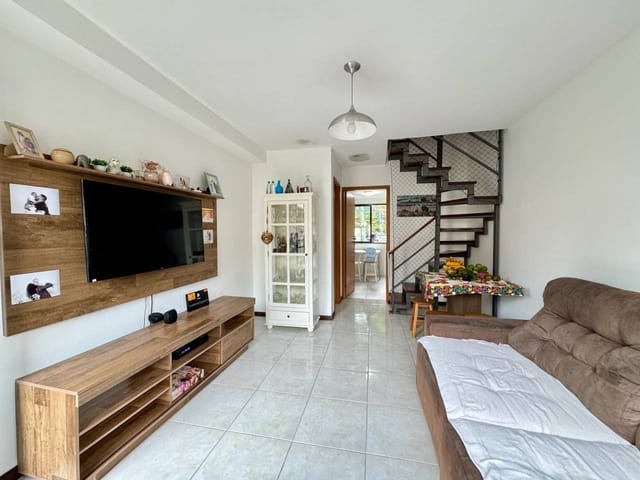 Apartamento 2 quartos e 2 banheiros, à venda, no bairro Quitandinha em Petrópolis