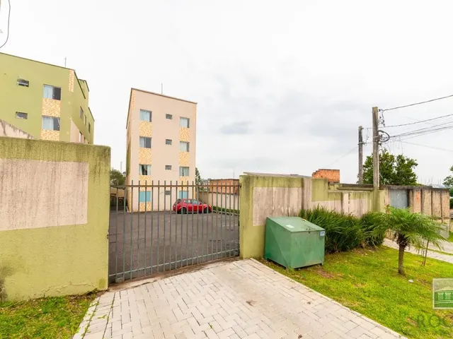 Apartamento 2 quartos e 1 banheiro, para alugar, no bairro Guarani em Colombo