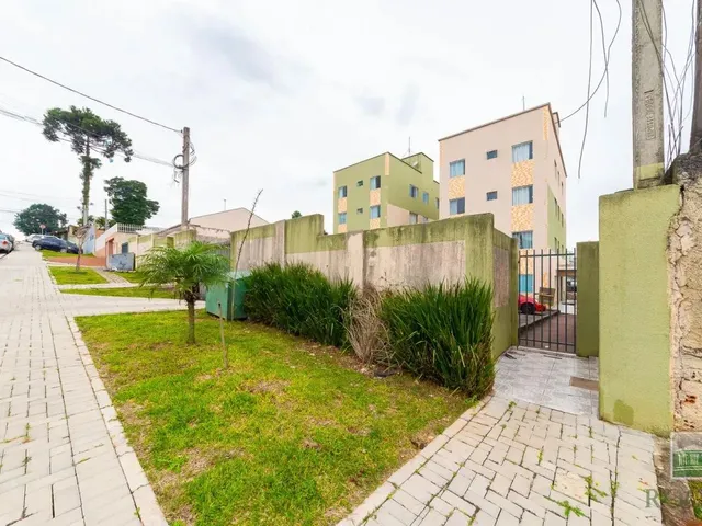 Apartamento 2 quartos e 1 banheiro, para alugar, no bairro Guarani em Colombo