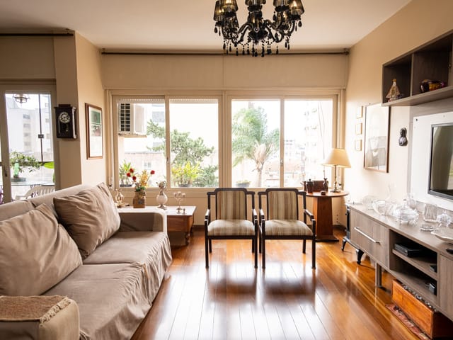 Apartamento com 217m² 3 quartos e 3 banheiros, à venda, no bairro Centro em Pelotas