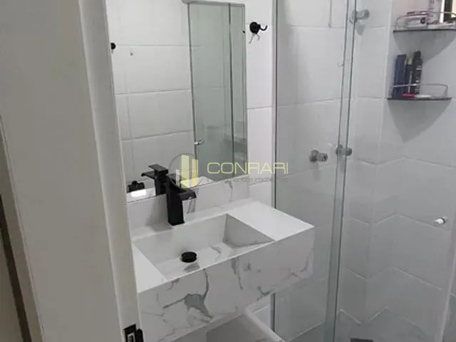 Apartamento com 140m² 3 quartos e 1 banheiro, à venda, no bairro Meia Praia em Itapema