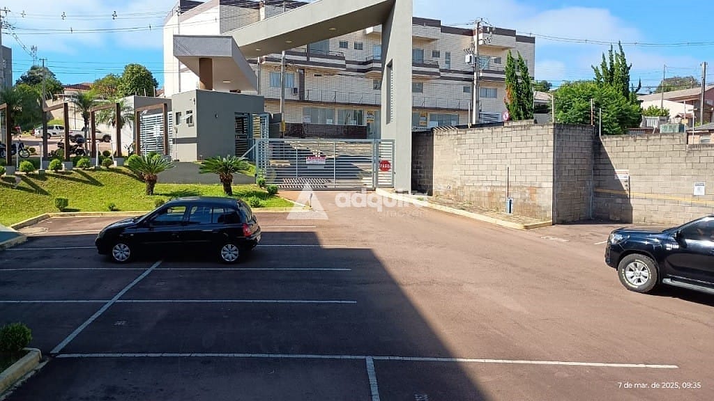 Apartamento à venda com 2 quartos, 50m² - Foto 2