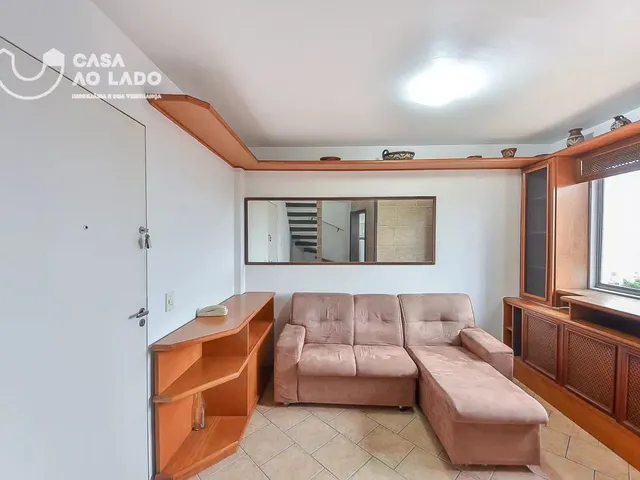 Apartamento 2 quartos e 1 banheiro, para alugar, no bairro Cristo Rei em Curitiba