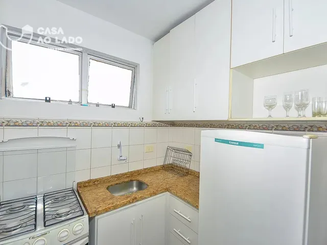 Apartamento 2 quartos e 1 banheiro, para alugar, no bairro Cristo Rei em Curitiba