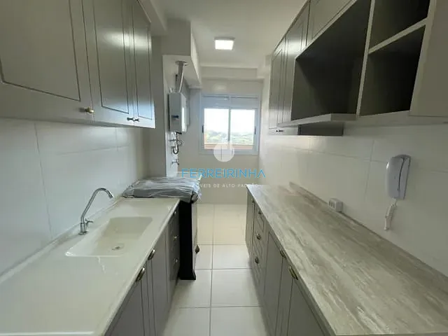 Apartamento 3 quartos e 2 banheiros, à venda ou para alugar, no bairro Condomínio Residencial Colinas do Paratehy em São José dos Campos
