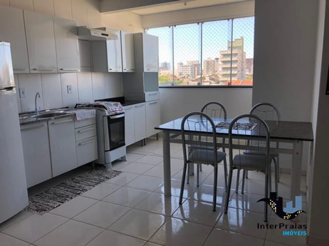 Apartamento com 90m², à venda, no bairro Balneário Pereque em Porto Belo