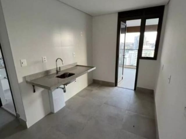Apartamento com 143m² 3 quartos e 2 banheiros, à venda, no bairro Campo Belo em São Paulo