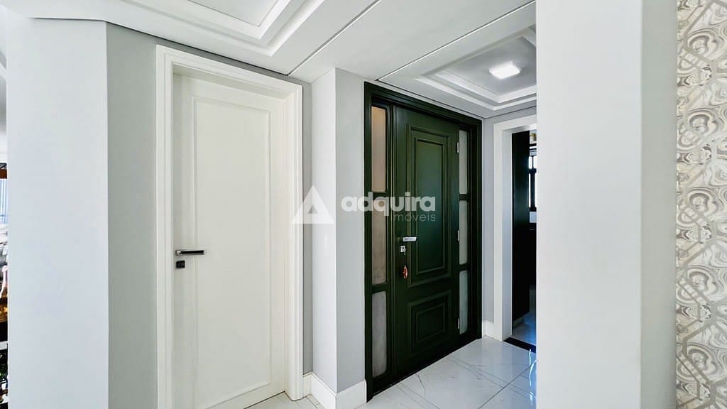 Apartamento à venda com 3 quartos, 209m² - Foto 4