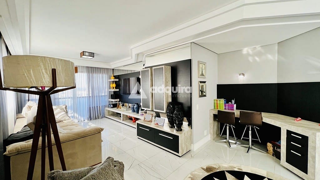 Apartamento à venda com 3 quartos, 209m² - Foto 5