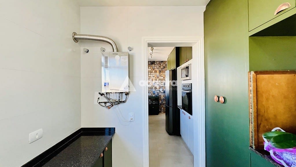 Apartamento à venda com 3 quartos, 209m² - Foto 12