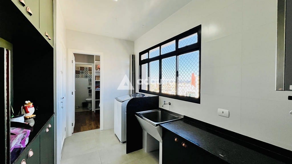 Apartamento à venda com 3 quartos, 209m² - Foto 13