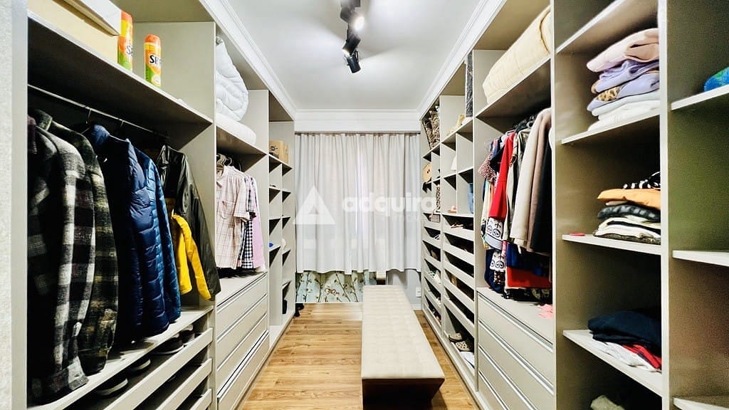 Apartamento à venda com 3 quartos, 209m² - Foto 18
