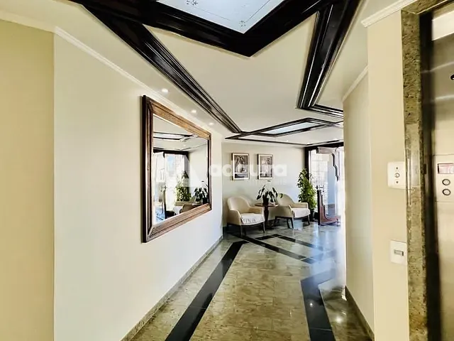 Apartamento com 298m² 3 quartos e 1 banheiro, à venda, no bairro Centro em Ponta Grossa